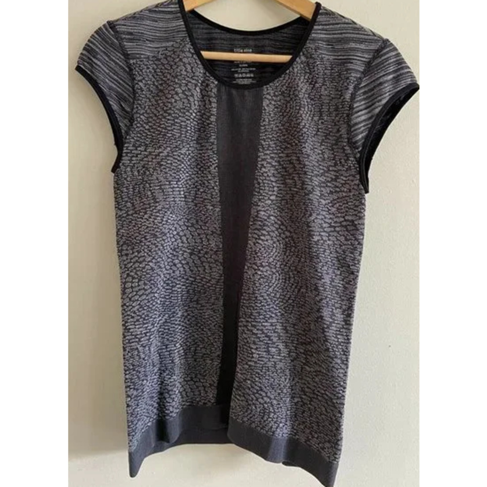 Title Nine | Black & Gray Cap Sleeve Top with PURE by HeiQ Technology